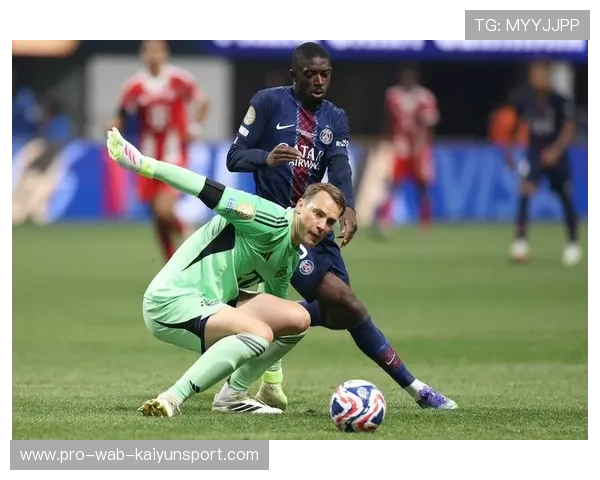 法甲战术揭秘，专家分析为何某些变化能瞬间改变比赛局势，法甲很弱吗