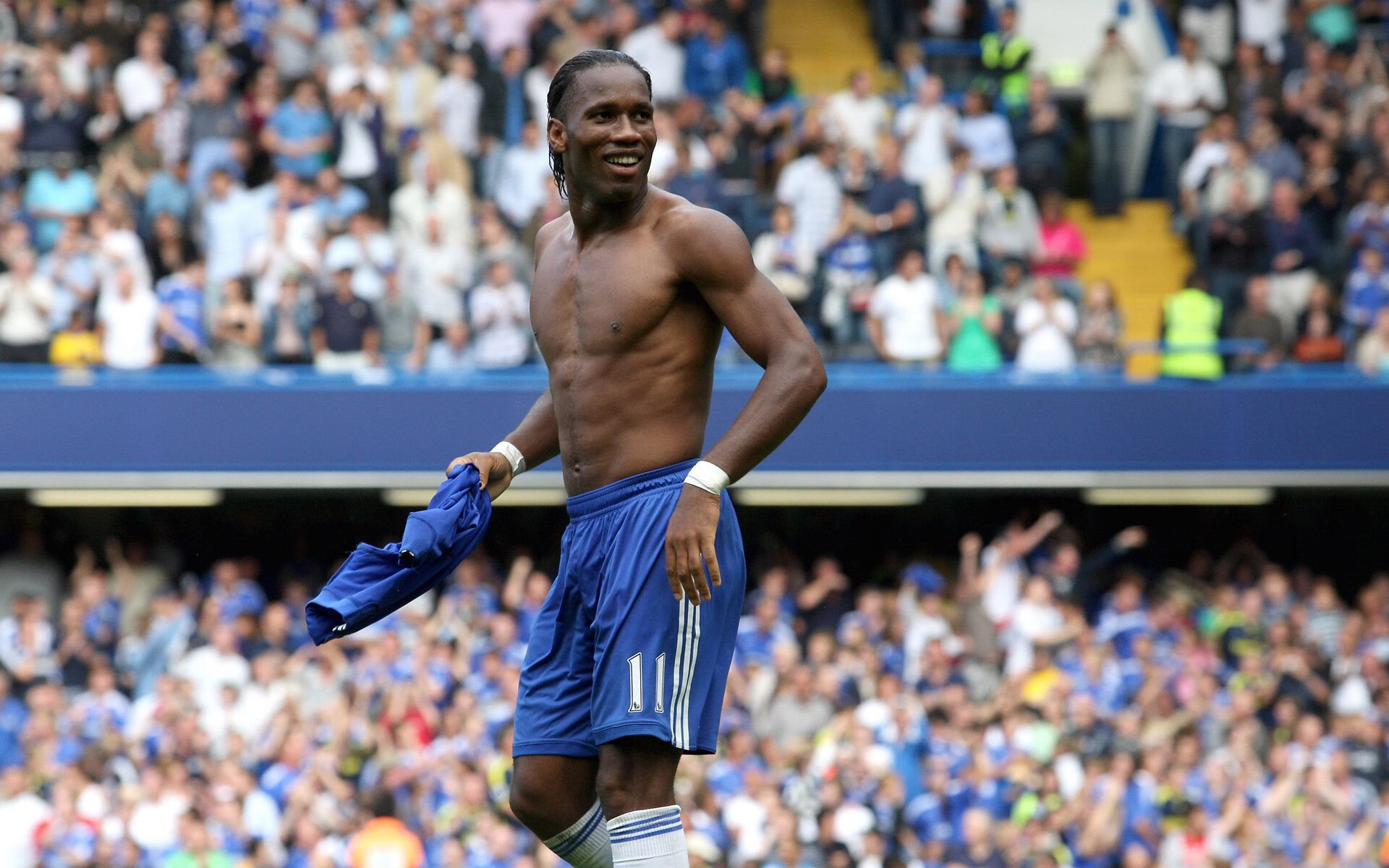 开云体育官网在线-Faker巅峰操作震撼世界，faker巅峰状态有多强